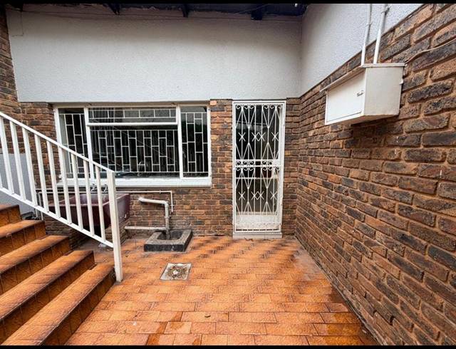 3 BEDROOM PROPERTY TO RENT IN LAUDIUM
